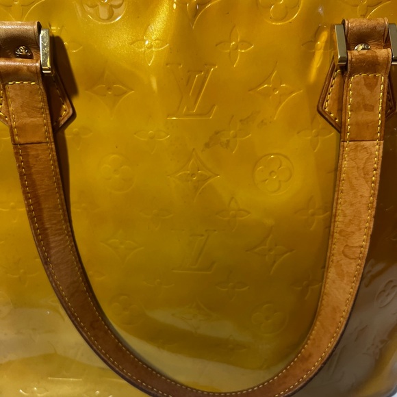 GUC Louis Vuitton Yellow Vernis Houston Bag - Picture 9 of 13
